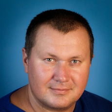 Селезнев Владимир Владимирович, хирург
