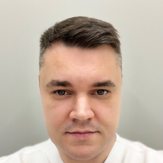 Мищенко Юрий Владимирович, стоматолог-хирург