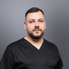 Бугаев Сергей Сергеевич, стоматолог-хирург
