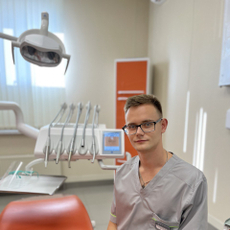 Иванов Роман Михайлович, стоматолог-терапевт