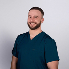 Артюхов Андрей Алексеевич, стоматолог-хирург