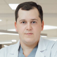 Толстых Денис Максимович, уролог
