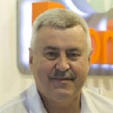 Степанов Сергей Васильевич, стоматолог-терапевт