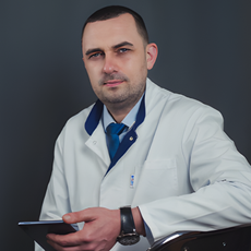 Симонов Илья Алексеевич, ортопед