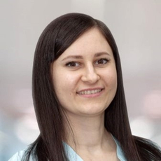 Катренко Евгения Олеговна, стоматолог-терапевт