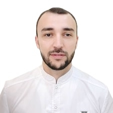 Джабраилов Богатырь Джабраилович, стоматолог-терапевт