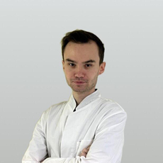 Мешалкин Денис Андреевич, стоматолог-терапевт
