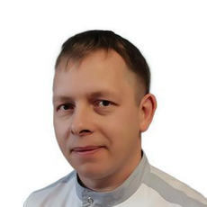 Плюйко Виктор Валерьевич, стоматолог-хирург