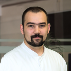 Кореленков Павел Евгеньевич, стоматолог-терапевт