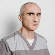 Купрашвили Иосиф Тамазович, офтальмолог