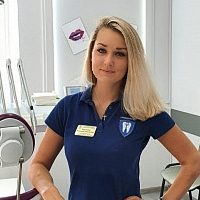 Шарганова Виктория Дмитриевна, стоматолог-терапевт