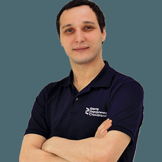 Закариев Заур Закариевич, стоматолог-хирург