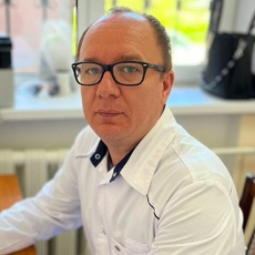 Метельский Артем Назирович, психиатр