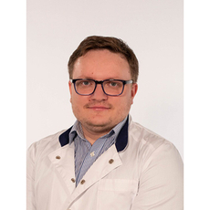 Моисеенко Владислав Евгеньевич, онколог