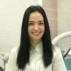 Хохлова Екатерина Сергеевна, стоматолог-терапевт