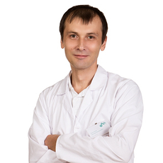 Трактиров Эдуард Валерьевич, уролог