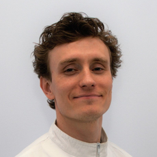 Матякин Евгений Григорьевич, стоматолог-хирург