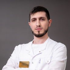 Арутюнян Давид Арменович, офтальмолог