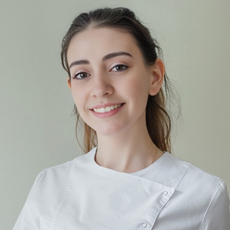 Амирханян Вероника Григоровна, стоматолог-терапевт