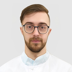 Рязанов Михаил Сергеевич, стоматолог-хирург