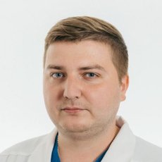 Кравченко Даниил Дмитриевич, офтальмолог-хирург