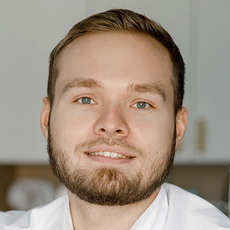 Деговцов Владимир Константинович, стоматолог-терапевт