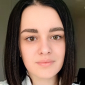 Езоян Анжелика Александровна, врач-косметолог