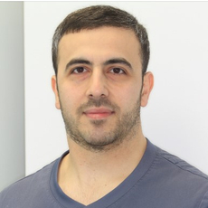 Расулов Роял Мушфигович, стоматолог-хирург