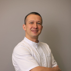 Петров Александр Игоревич, стоматолог-хирург