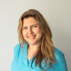 Эсмонтова Анна Ивановна, стоматолог-хирург