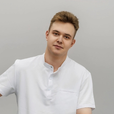 Мурнаев Артём Олегович, стоматолог-терапевт