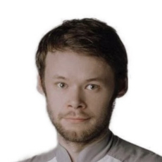 Стариков Дмитрий Сергеевич, стоматолог-хирург