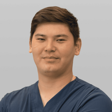 Укубаев Тимур Уразович, офтальмолог