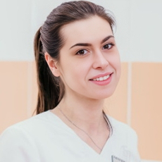 Илюхина Анастасия Вячеславовна, стоматолог-хирург