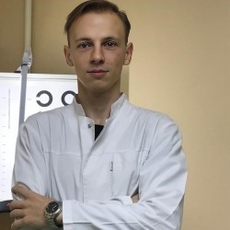 Писаренко Евгений Владимирович, офтальмолог