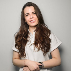 Таратула Кристина Сергеевна, стоматолог-терапевт
