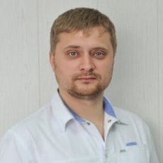 Лакомов Артем Викторович, стоматолог-терапевт