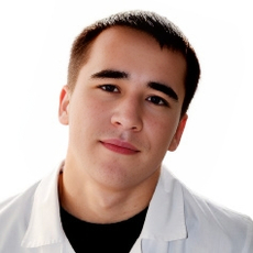 Ахмельдинов Дамир Римович, ортопед