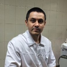 Шкаблёв Эрик Анатольевич, стоматолог-терапевт