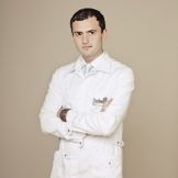 Казаку Максим Александрович, пластический хирург