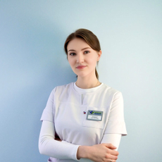 Полякова Анна Олеговна, терапевт