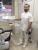 Искои Михаил Павлович, стоматолог-терапевт