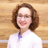 Титаренко Александра Ивановна, офтальмолог