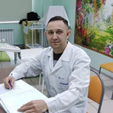 Казарян Роман Артурович, уролог