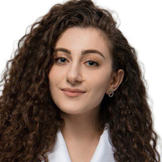 Роганян Кристина Врежевна, стоматолог-терапевт