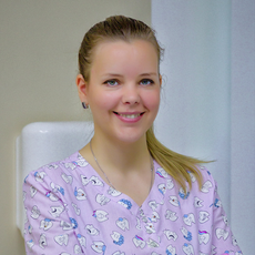 Селиверстова Елена Александровна, стоматолог-терапевт