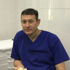 Юсупов Дониер Бахтиерович, стоматолог-терапевт