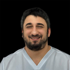 Бигаев Магомед Алибатырович, стоматолог-хирург