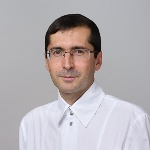 Вагапов Рафаэль Робертович, стоматолог-хирург