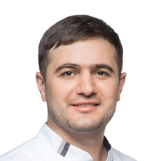 Тхакахов Вадим Леонидович, стоматолог-терапевт